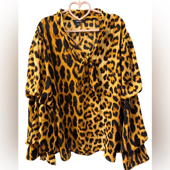Impulsive Tops - FIRST LADY LEOPARD PRINT BLOUSE